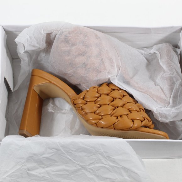 PrettyLittleThing Basket Weave Square Toe High Flat Block Heel Mules - Tan 6US - Picture 5 of 6